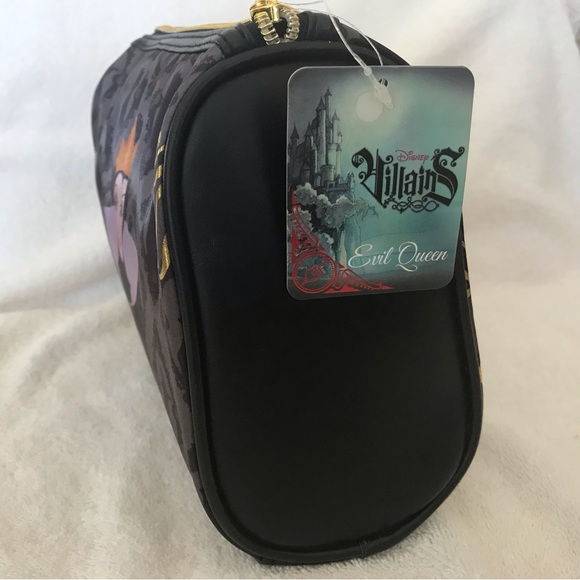 2015 Soho Villians Evil Queen Makeup Bag New With Tags - Picture 2 of 8